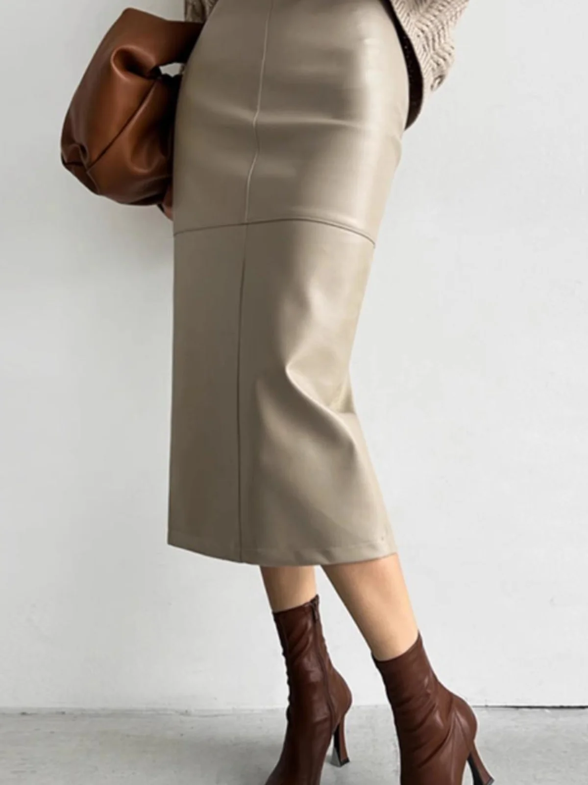 تنورة نسائية عالية الخصر من الجلد بمفصلة الورك بلون نقي كاجوال متوسطة الطول ملفوفة حول مجموعة ربيع الشارع Sle #2