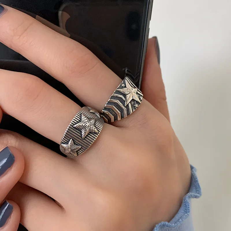 

MEETSOFT кольцо из стерлингового серебра 925 пробы в ретро-стиле в полоску с 3D пятиконечной звездой кольцо на указательный палец для женщин романтические ювелирные изделия в стиле панк