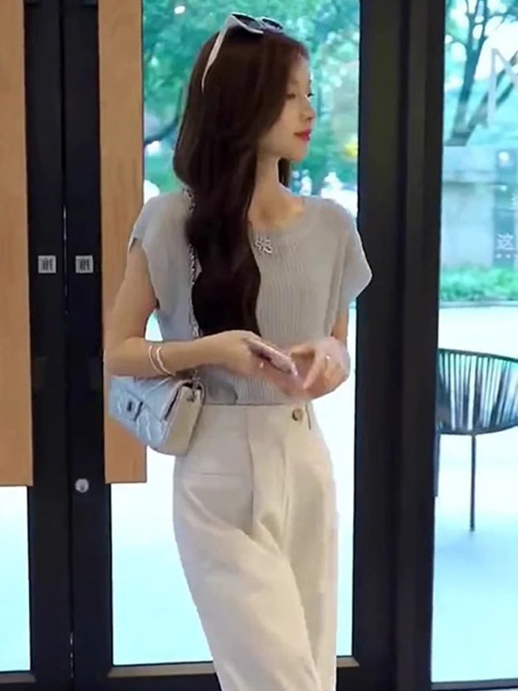 エレガントな半袖アイスシルクニットトップ女性のファッションバック中空クラシックソリッドカラー夏痩身快適なフィット感