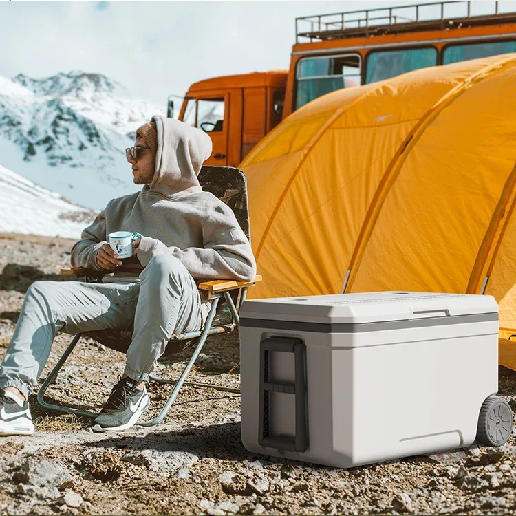 

Custom Insulated Color Outdoor 70L Large Picnic Outdoor Portable Camping Cooler Box