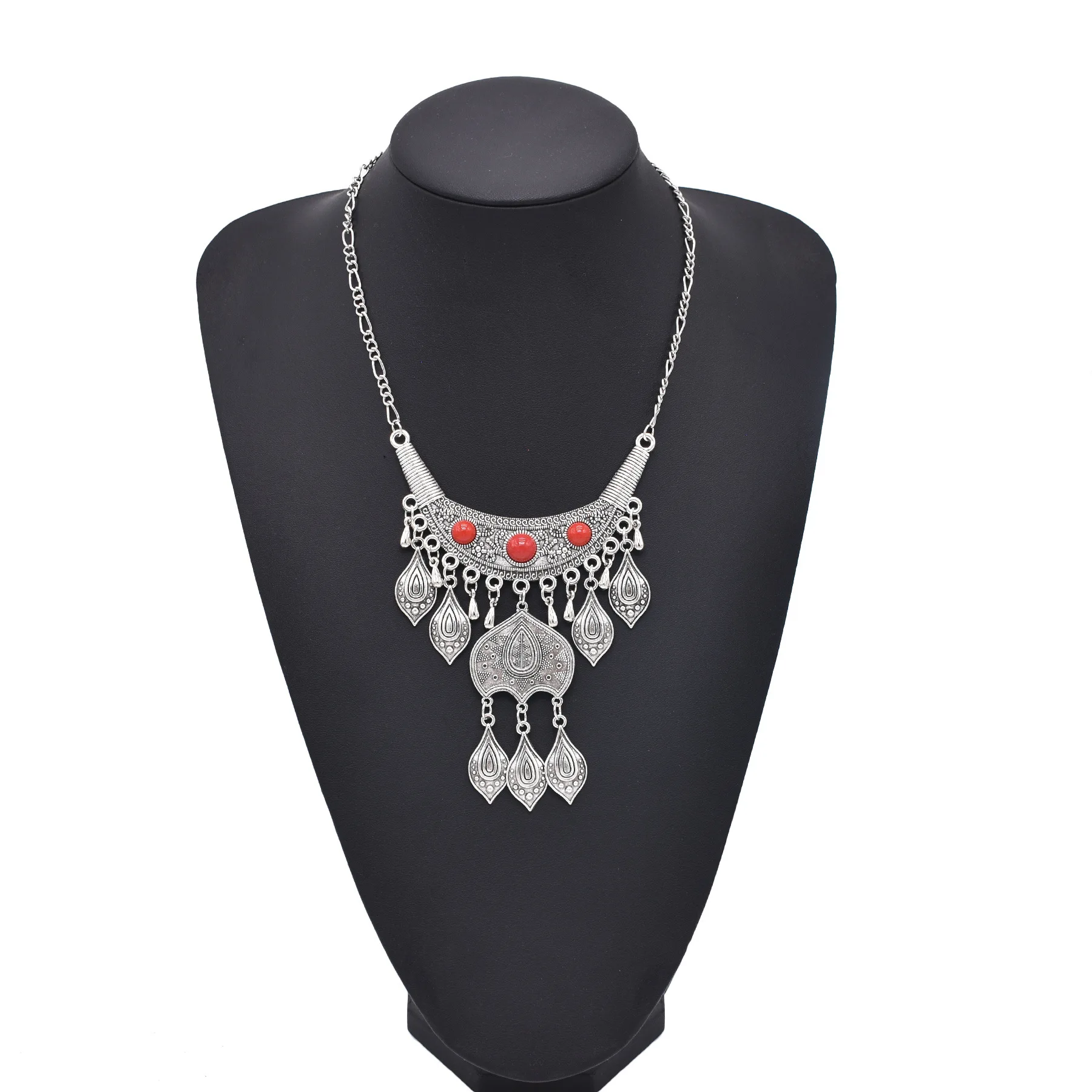 Collier Vintage argenté bohème - Women Accessories Nepal avis et prix