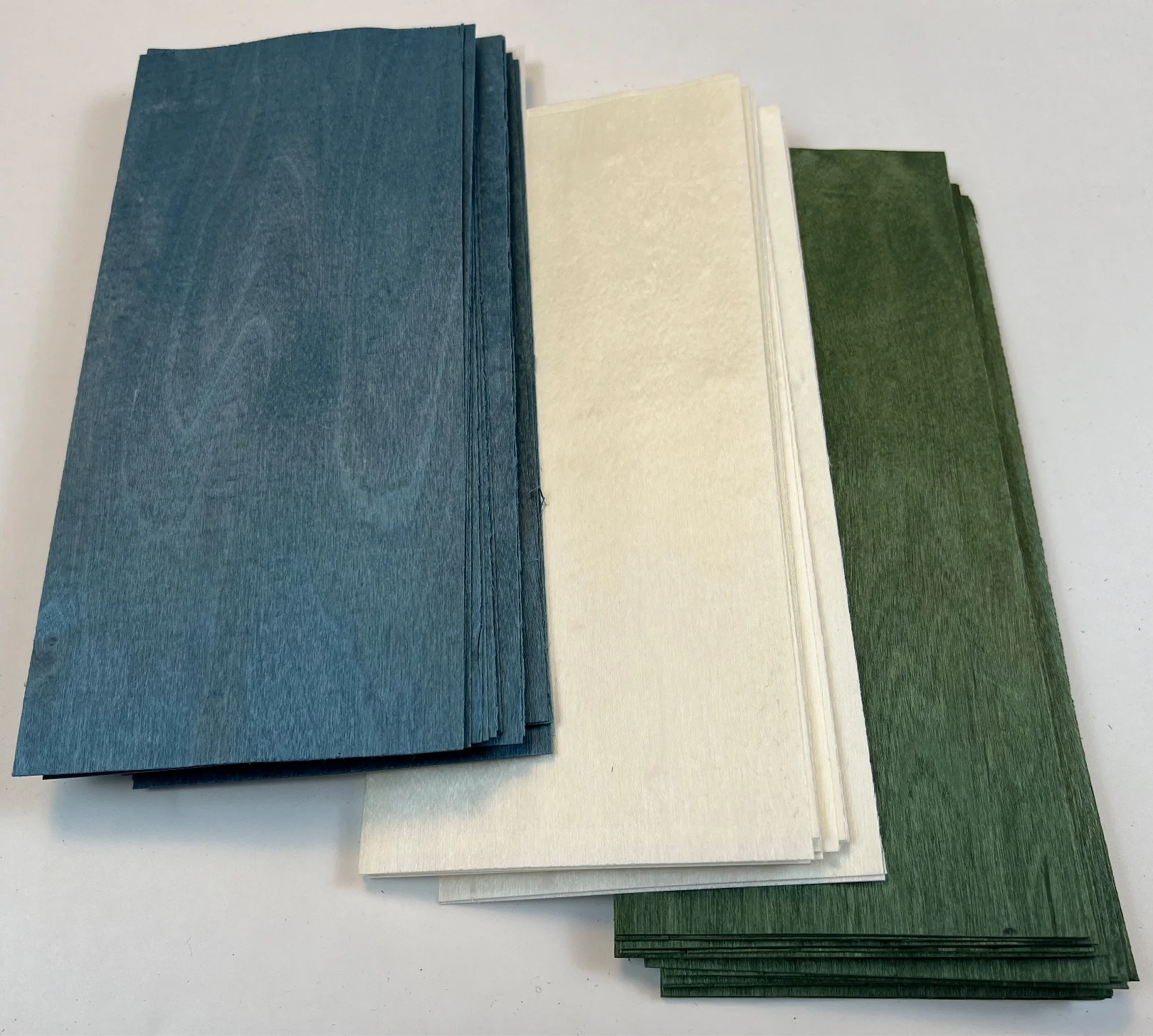 Natural Maple Dye Wood Veneer Panels, Thick Veneer, DIY Fingerboard, Craft, Thickness 0.4mm, L, 200x90mm, Blue, Green, 15Pc Lot