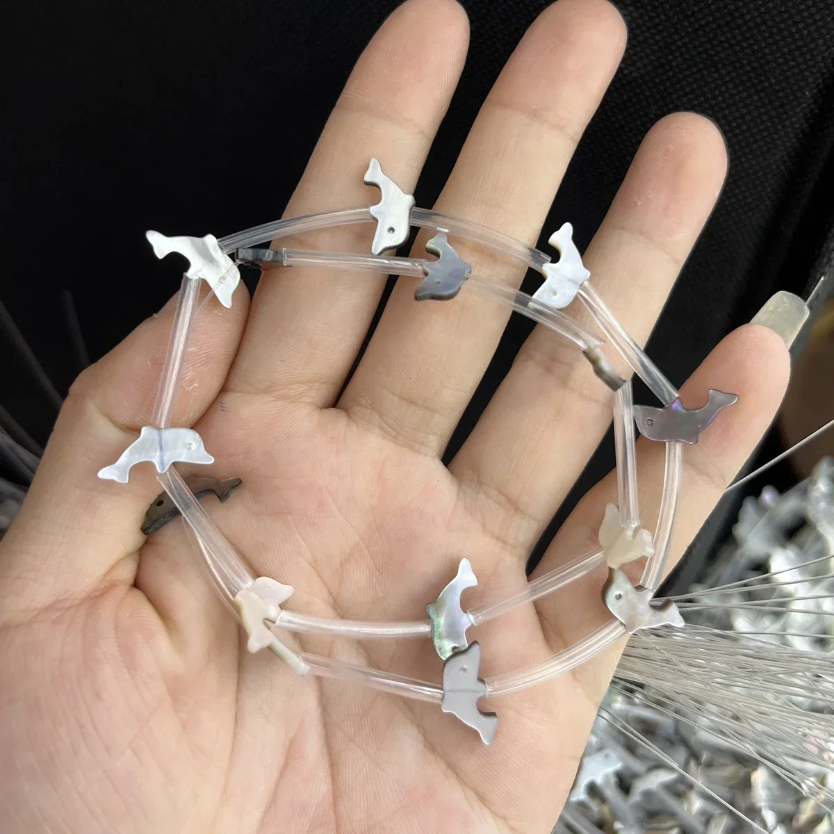 

Shell Side-Hole Dolphin Bead White Natural Freshwater Exquisite Jewelry Making DIY Necklace Bracelet Earrings Accessory Wedding