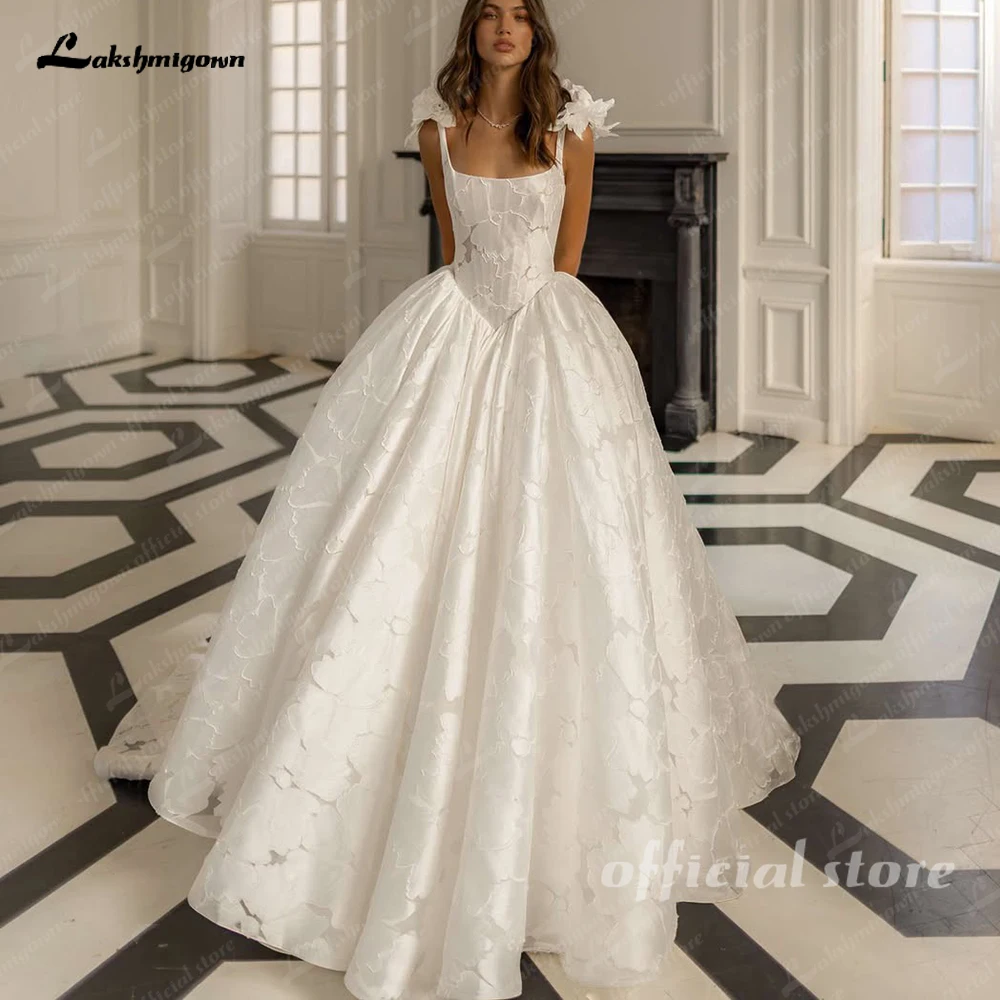 Lakshmigown Elegante Brautkleider mit Spaghettiträgern, A-Linie, Spitzenapplikationen, Rückenfrei, Bodenlang, Maßanfertigung – Detail 5