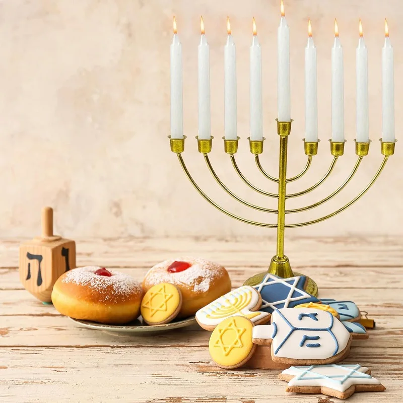 Nine-headed Candlestick.Long-stemmed Candles for Hanukkah,golden Iron-wrought Candlestick.Retro Prayer Candle Holder Festival
