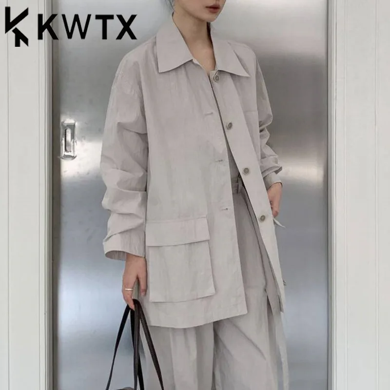

KWTX Women’s Lightweight Shirt Jacket Lapel Collar Pockets Elegant Casual Blouse Spring Summer 2025 Fashion Chic Minimalist Top