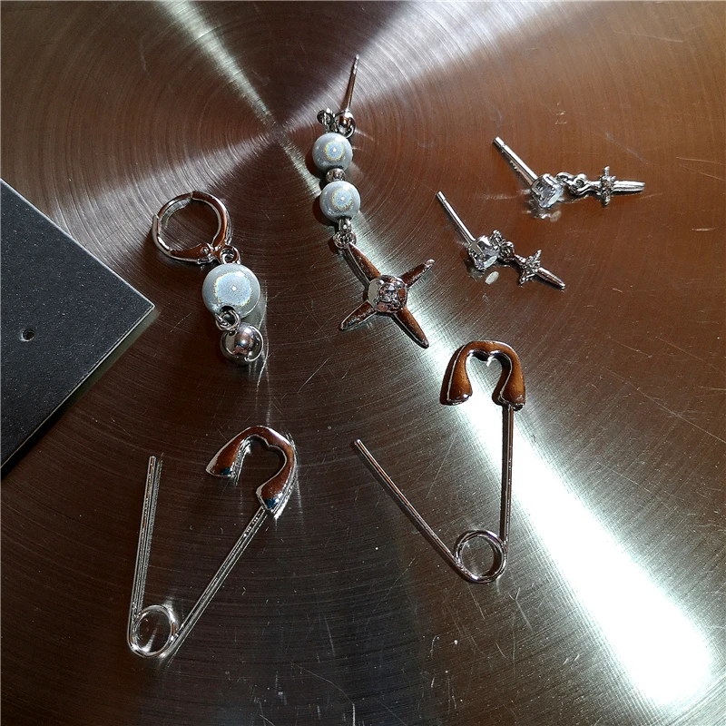 6PCS SET Punk Safety Pin Reflective Beads Irregular Zircon Cross Pendant Earrings For Women Men Grunge Y2K Charm EMO Accessories