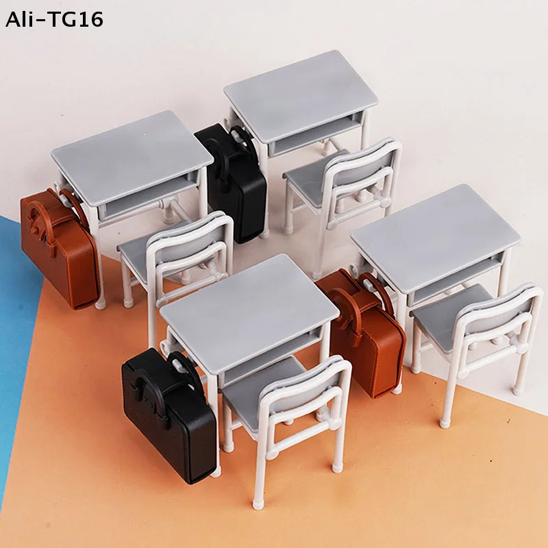 1Set 1:12 Poppenhuis Miniatuur Bureaus Stoelen Schooltassen Klaslokaal Model Decor Speelgoed Poppenhuis Accessoires