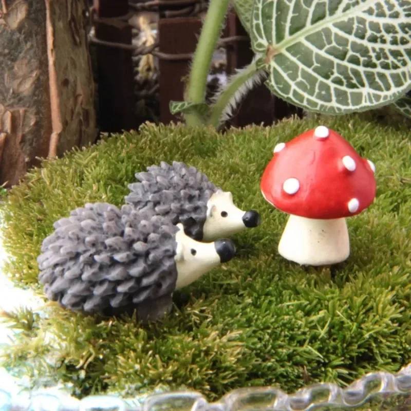 

3PCS Resin Hedgehogs & Mushroom Miniature Fairy Outdoor Animals Figurines for Plant Pots Bonsai Craft Decor Garden Supplies