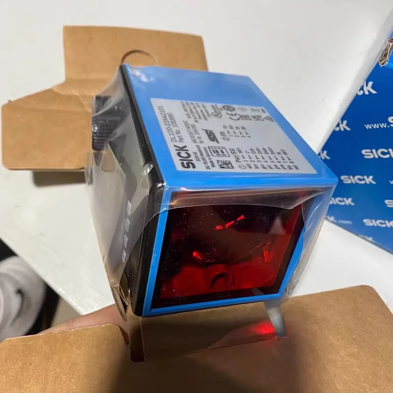 DL100-22AA2101 Brand new original SICK Laser rangefinder sensor, large quantity in stock, welcome to consult