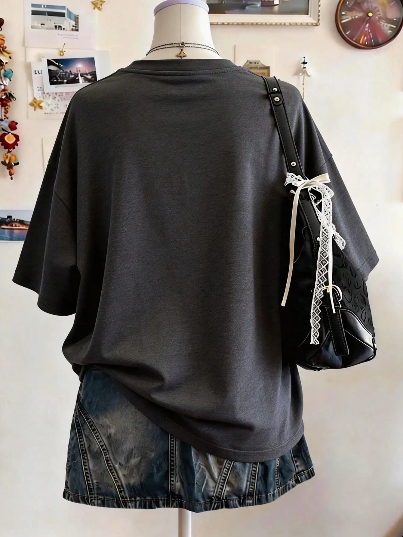 2026 Vintage Damen Oversized T-Shirt mit Spitzenkorsett-Print, O-Ausschnitt, Kurzarm, Coquette-Ästhetik, locker geschnittenes Casual-Top für Ausgehzwecke – Detail 3