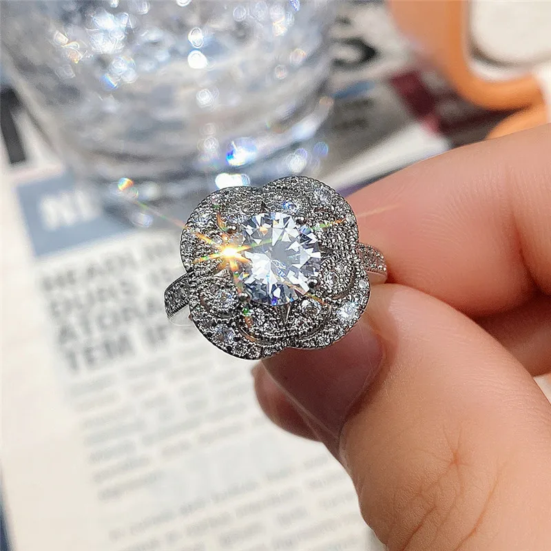 Fashion Guochao ethnic style jewelry, retro flowers, exquisite flower round zircon women\'s ring