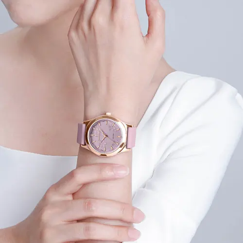 Imagen 1 del producto NAVIFORCE, relojes de pulsera simples de cuarzo a la moda, relojes de pulsera para Mujer, correa de silicona, Reloj resistente al agua, venta al por mayor, gran oferta, Reloj para Mujer