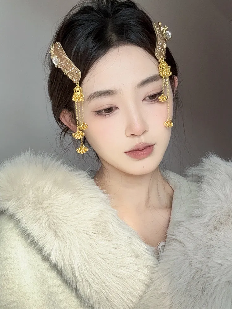 Luxury Chinese Traditional Hanfu Style Vintage Palace Gold Rhinestone Beaded Tassel Hair Clips Elegant Side Bangs Clips Single