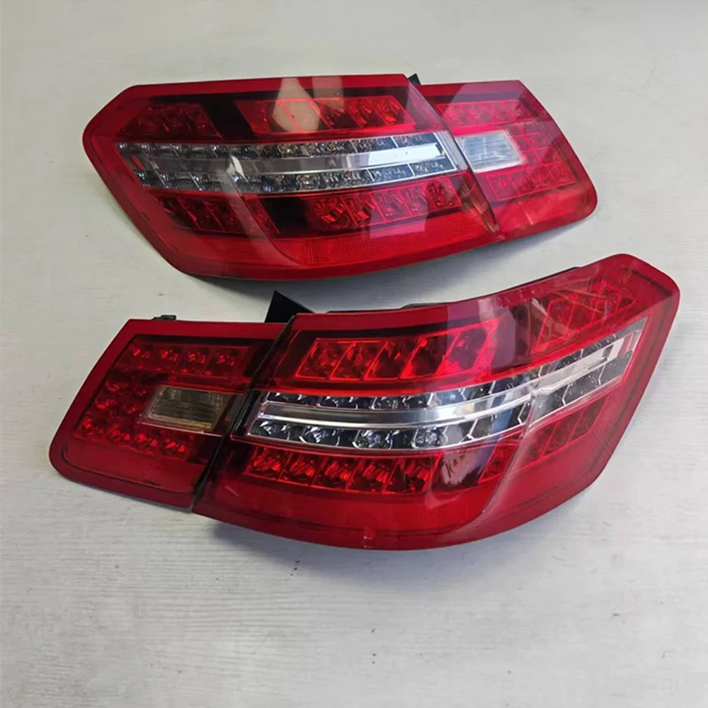 

1PC taillight original used for Mercedes-Benz W212 E200 E260 E300 E350 taillight brake light signal light EU version 2009-2013
