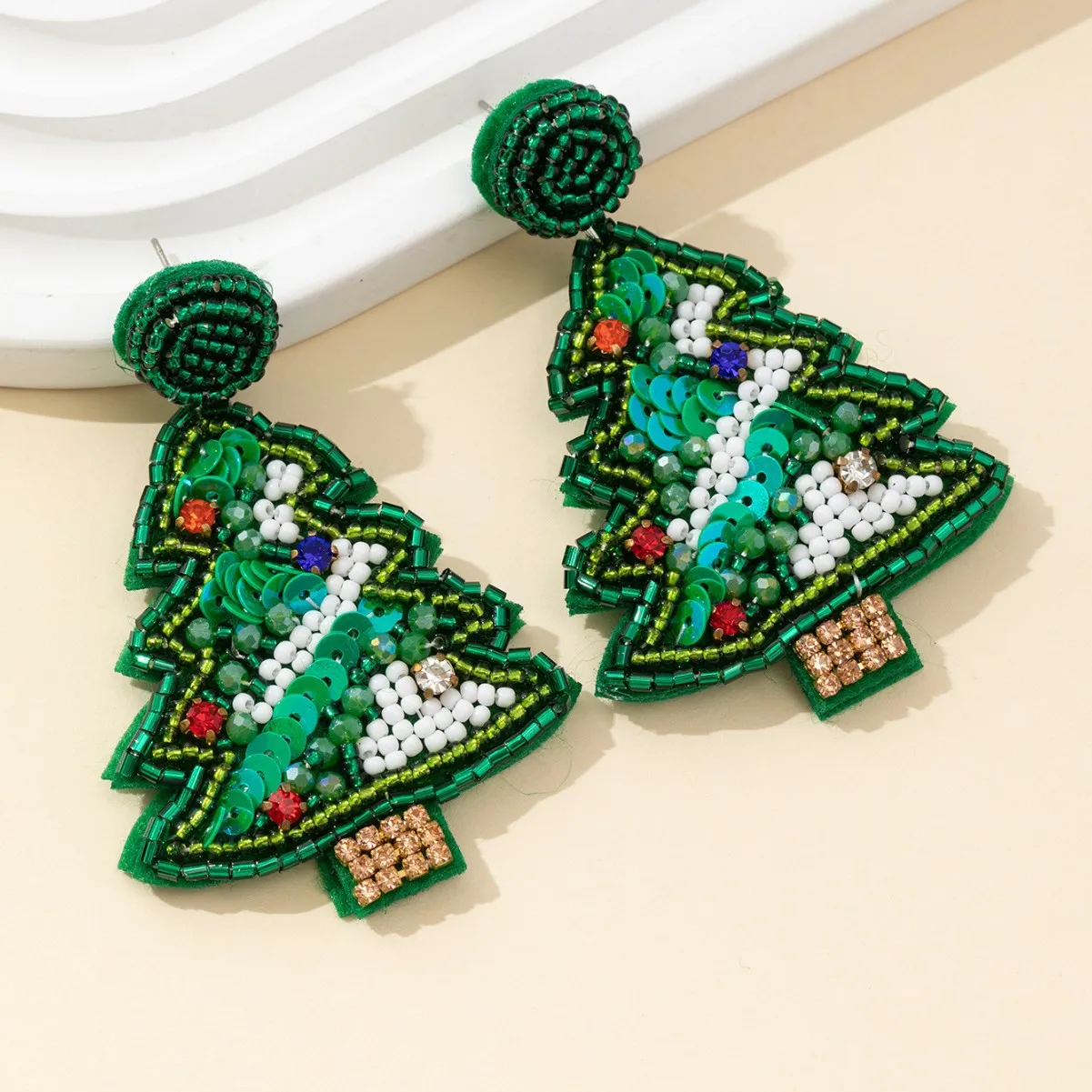 Rice bead earrings Fabric Christmas tree Creativity Bohemia Pattern Hand weaving Alloy Female Fashion Simplicity Beaded earrings