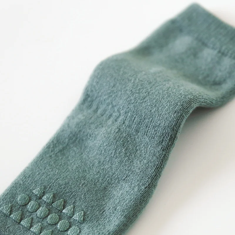 Thickened Kids Floor Socks Toddler Baby Boys Girls Pure Color Warm Non-Slip Socks Newborn Casual Cotton Socks 0-3 Y Winter New