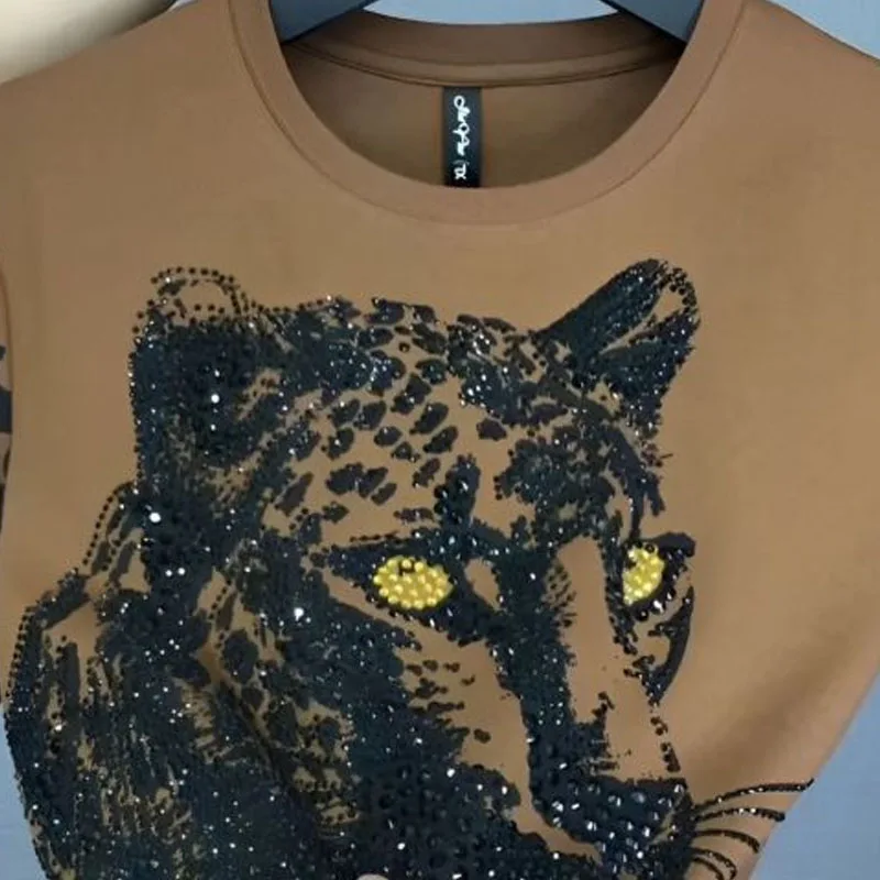2024 Summer New Men's Comfortable Slim Fashion Pullovers Crew Neck Animal Print Diamonds Short Sleeve Young Style T-shirt Tops