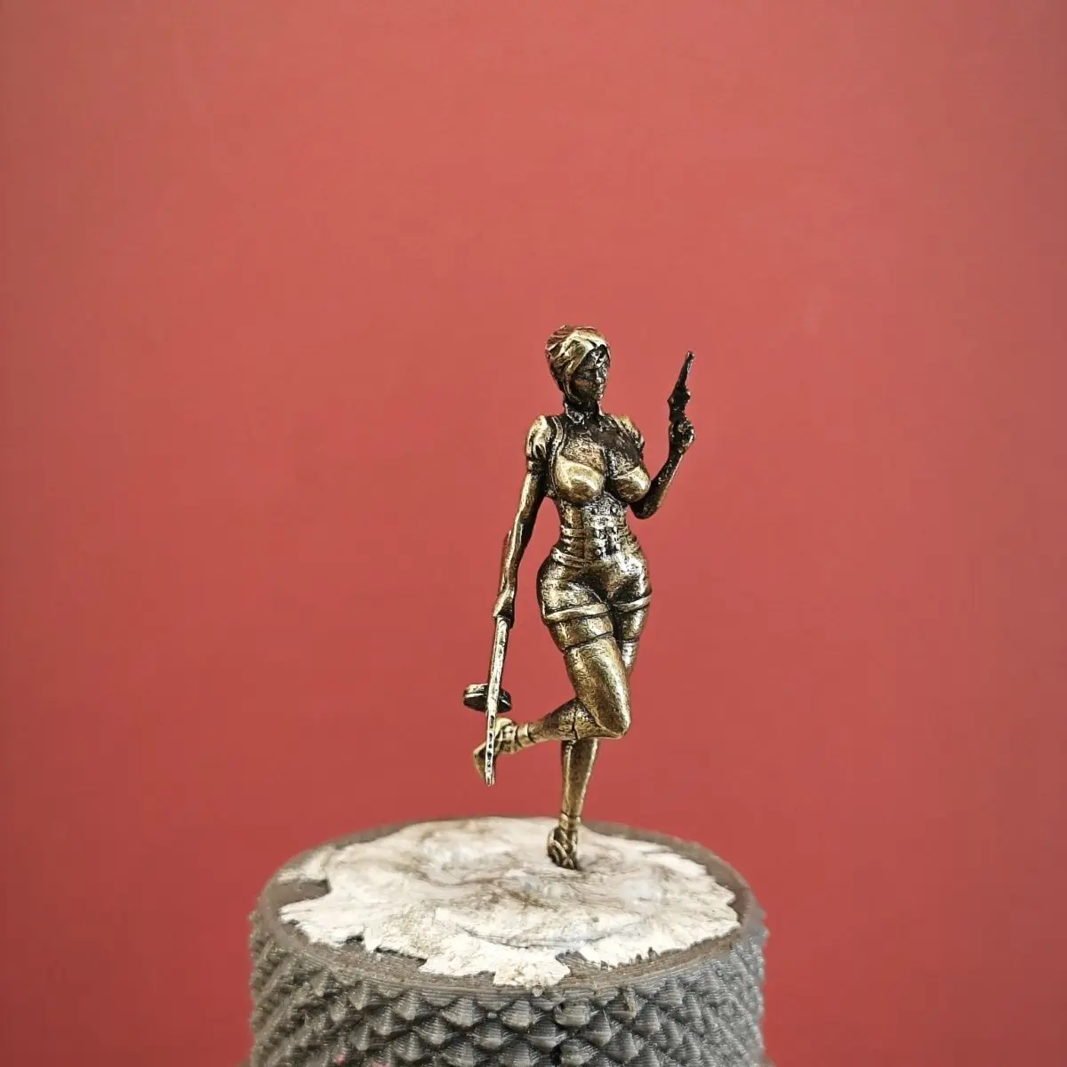 

Battle Maiden Figure in Antique Brass, Metal Model with Accessories, Desktop Decor Sculpture for Collectors