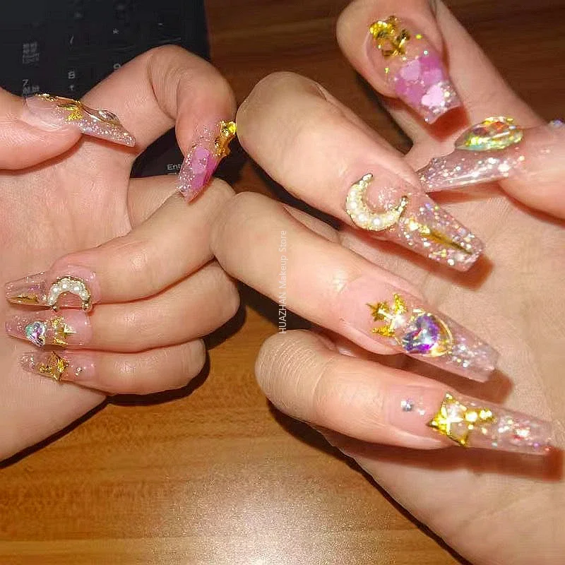 Uñas postizas hechas a mano Y2K rosa brillante con pegamento, uñas postizas reutilizables, ataúd de almendra, puntas de diamantes de imitación, prensa en uñas, manicura DIY