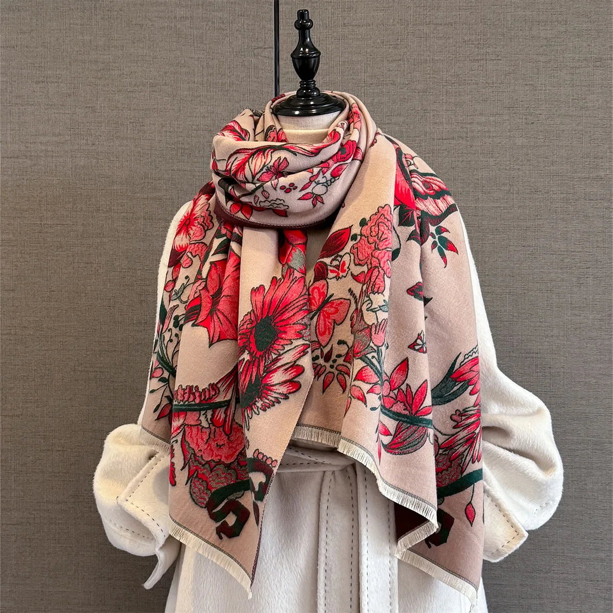 Luxus Winter Kaschmir Schal Frauen Warme Pashmina Decke Poncho Schals Weibliche Schmetterling Druck Schal Dicke Foulard Bufanda – Detail 8