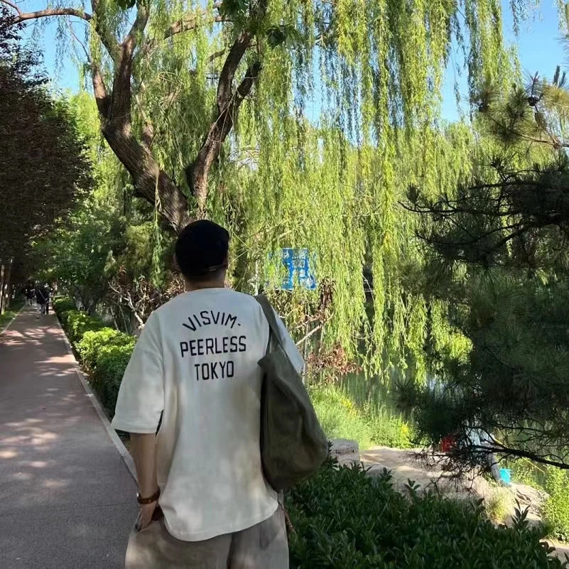 

Visvim Jumbo Tee ort Sve Свободная летняя молодежная футболка Faion круглого цвета с буквенным принтом для мужчин Limited Edition S/S W 22AW