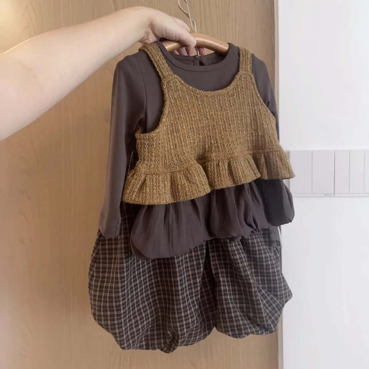 Girls' Set Spring and Autumn New Children's Long sleeved T-shirt+Vest+Lantern pants Three piece Set