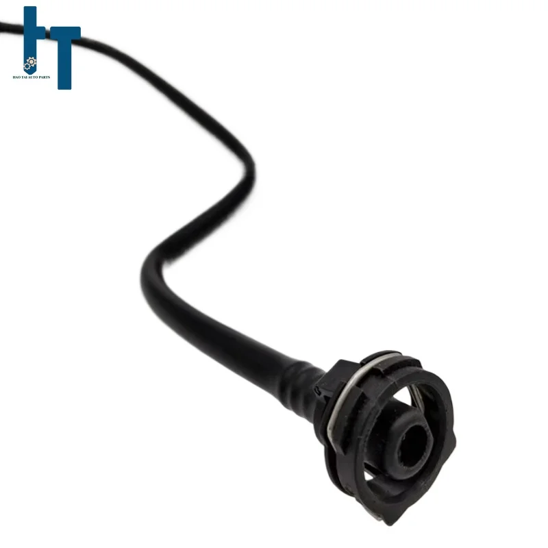 8R 0121081 AQ Reservoir Radiatorslang voor Audi Q5 2.0L 3.0L 13-17