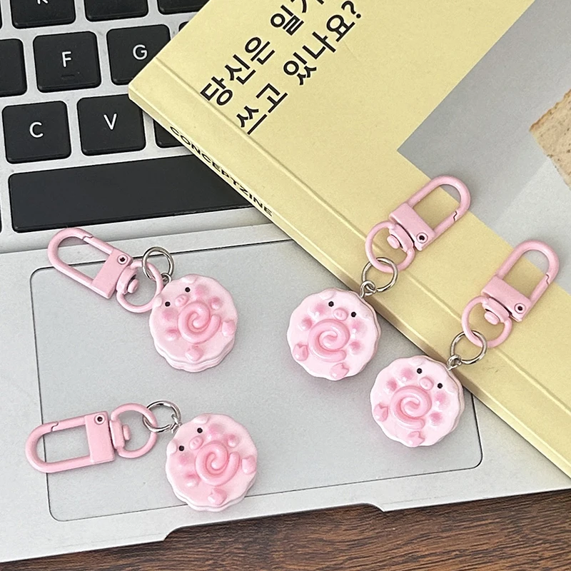 Cute Sweet Pink Pig Cake Roll Keychain Pendant Fashion Cartoon Car Keyring Exquisite Bag Backpack Decoration Accessories Gifts