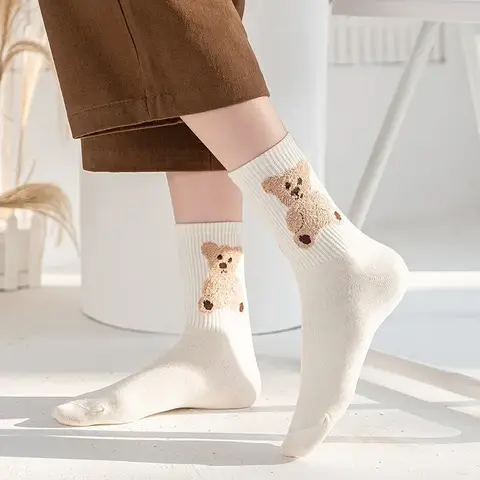 1 Pair Cartoon Animal Print Bear Women Socks Comfortable Harajuku Skateboard Girl Socks Novelty Breathable Sox Christmas Gift