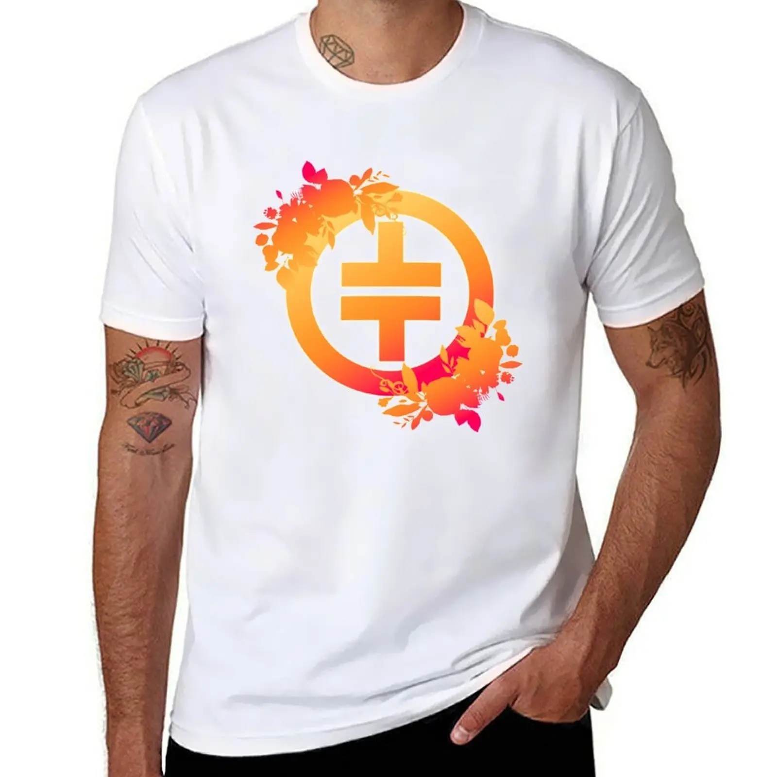 

TT logo T-Shirt t shirt custom print cotton t shirts high quality T-Shirt