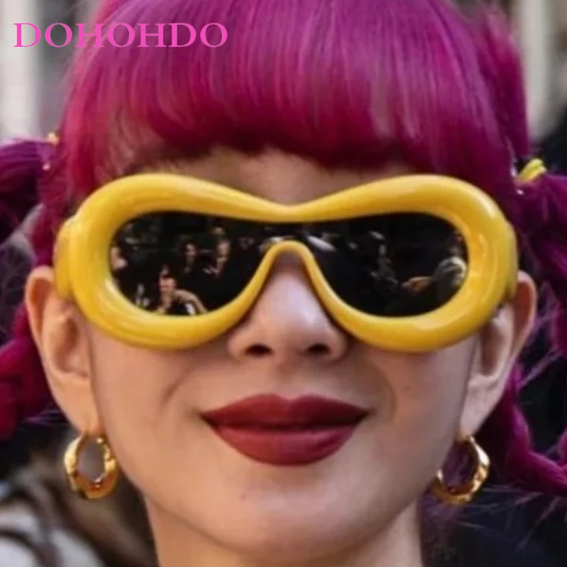 

Fashion Luxury Y2K Punk One-piece Women Sunglasses Trendy Designer Men Sunglass Outdoor Party Female Shades UV400 Lentes Mujer