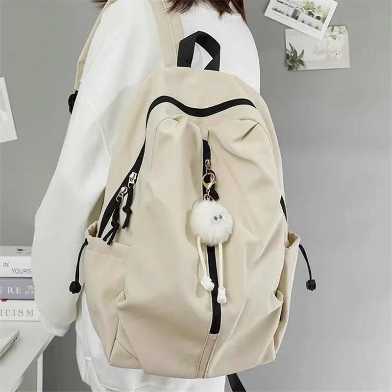 Fashionable Large Capacity Backpack for Students Lightweight Travel School Bag Simple Design College High School Backpack