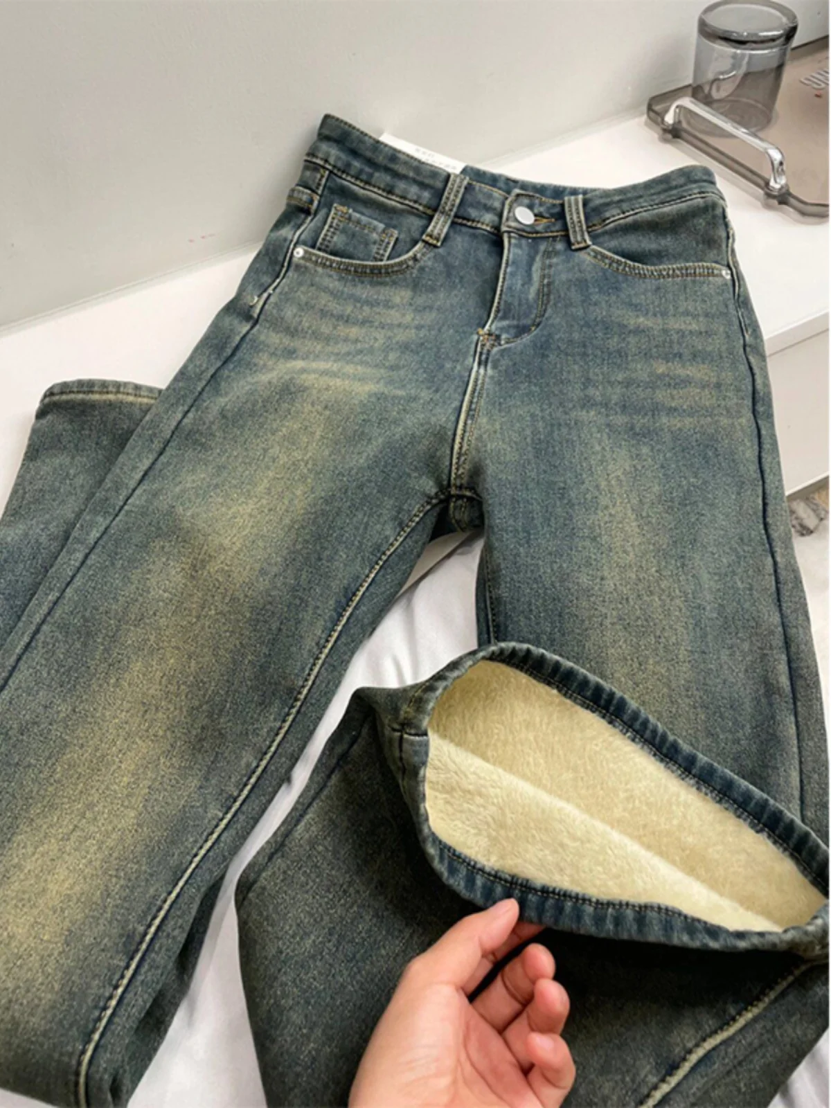 

American Retro Flared Jeans Women's High Waist Slimming plus Size Fleece Lined Bell Bottoms Spring New Style Cotton Stretch D...