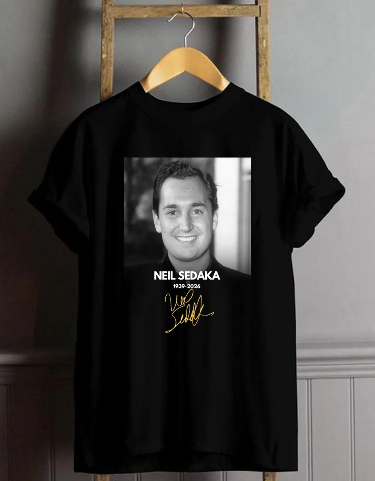 Neil Sedaka Unisex Tshirt for Men and Women 90s S-5XL Gifl Fan