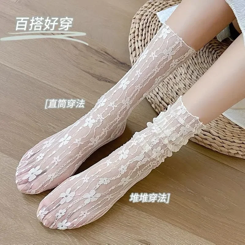 Women Sexy Black Fishnet Floral Pattern Lace Socks Thin Hollow Nylon Silk Retro Flower Pile Socks Ladies Transparent Crew Socks