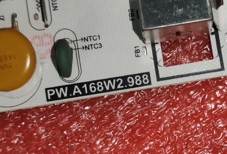 PW.A168W2.988  81T-D490100030461   81T-D490100032761  LED TV power board. 2 specifications  check photos for shipment