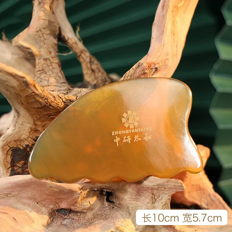 Authentic natural horn scraping board for muscle stimulation and facial beauty treatment. Suitable for the whole body.