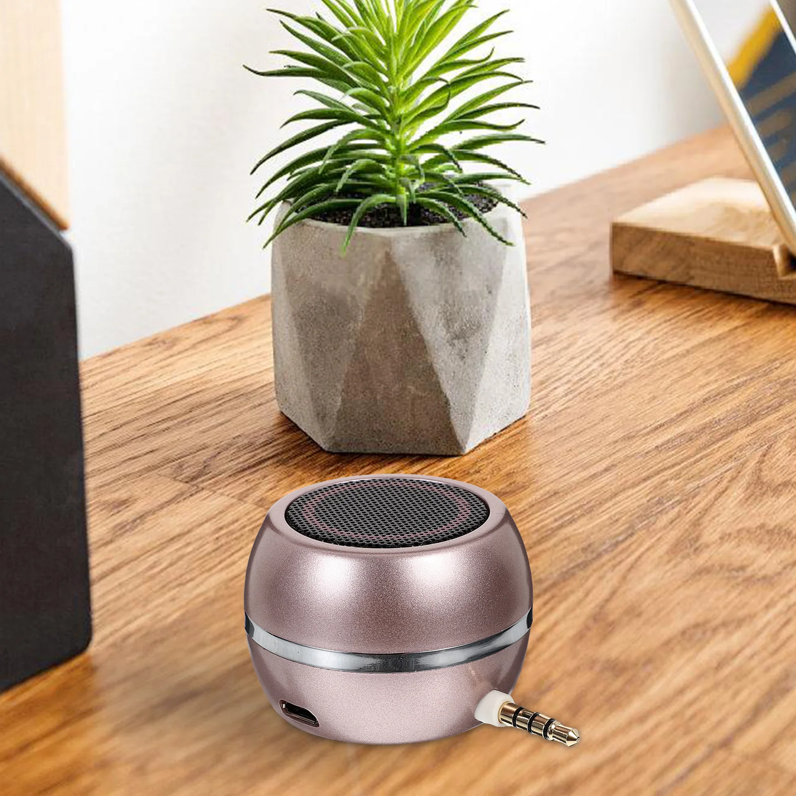 

Wired Rechargeable Speaker 3.5mm Aux Input Desktop Portable Mini Loudspeaker Compatible External Computer Speaker Gift