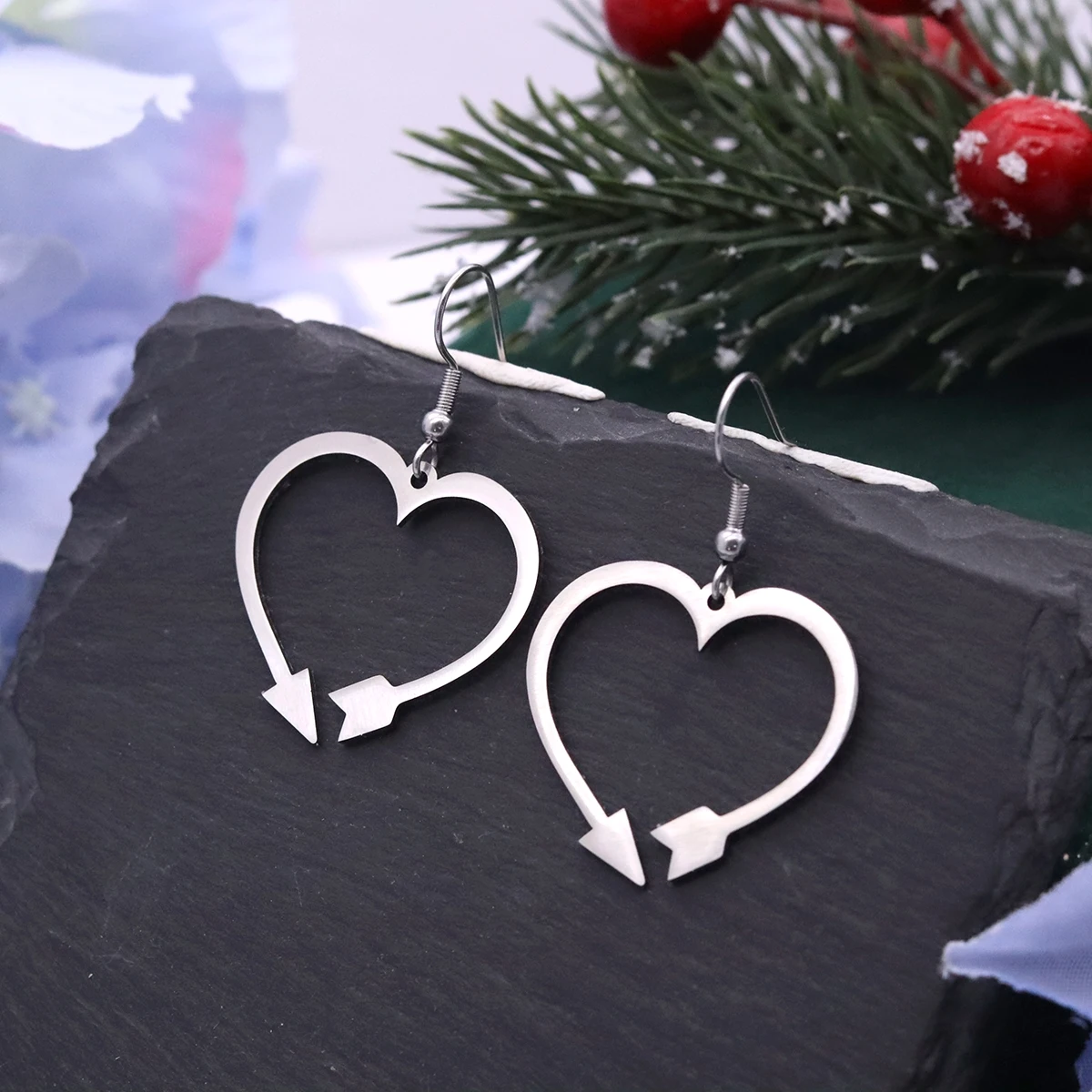 Kinitial Stainless Steel Arrow Heart Drop Earrings Romantic Love Hook Dangle Earrings For Women Valentine Jewelry