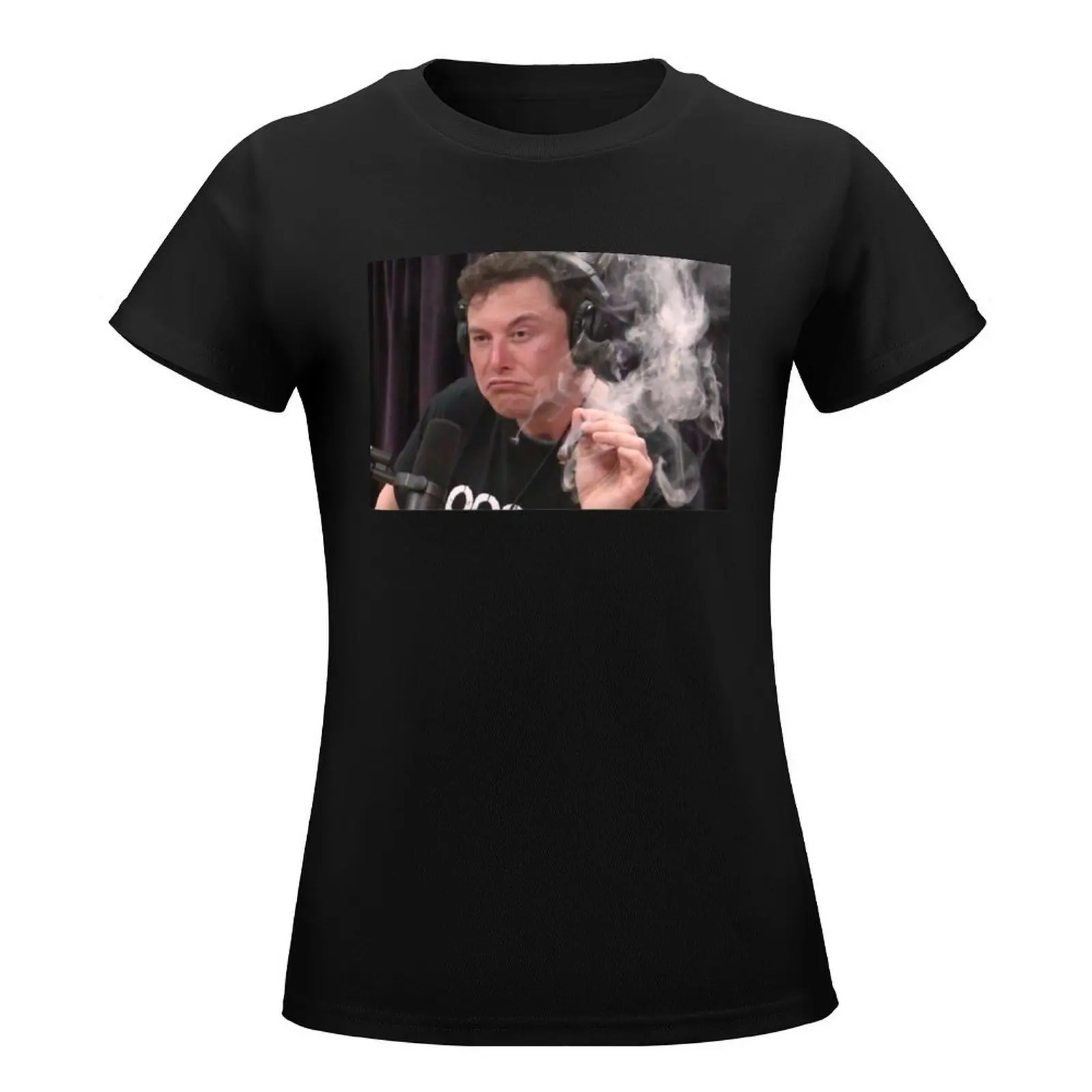 Elon Musk Smoking Weed Iconic Photo T-Shirt oversized summer top tees t shirts for Women