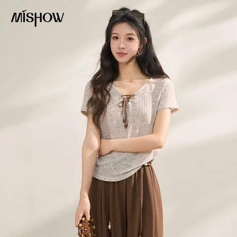 Женская футболка MISHOW  MXF22T1549