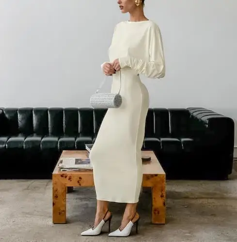 Robe élégante et Simple pour femmes, dos découpé, manches longues, col rond, longueur mi-longue, robe moulante aux hanches