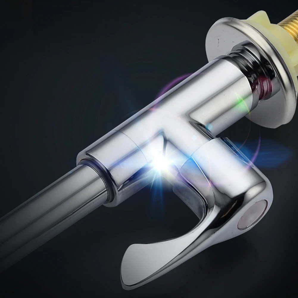 

Латунный кран с вращением на 360° для домашнего использования в ресторане, как показано на рисунке, одиночный кухонный кран для холодной воды, латунный кран, всенаправленный