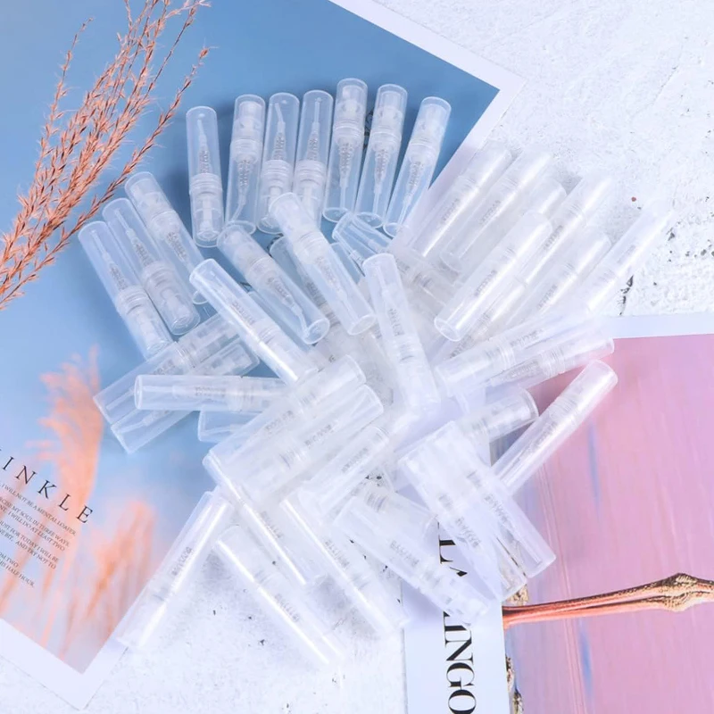 

50Pcs 2ml Mini Spray Bottles Plastic Perfume Bottles Atomizer Portable Empty Sample Containers for Cleaning Travel