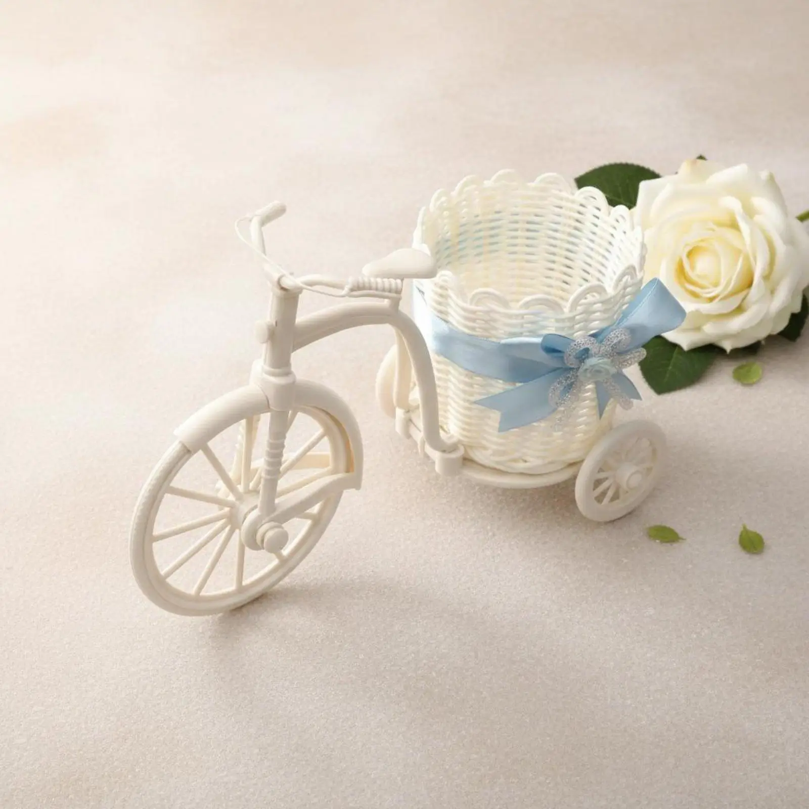 Tricycle Flower Basket Multi-Purpose Wicker Tricycle Basket Compact Size