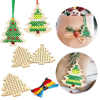 10Pcs DIY Sewing Wooden Pendant Cross Stitch Kit DIY Needlepoint Cross Stitch Christmas Tree Decor Art and Crafts