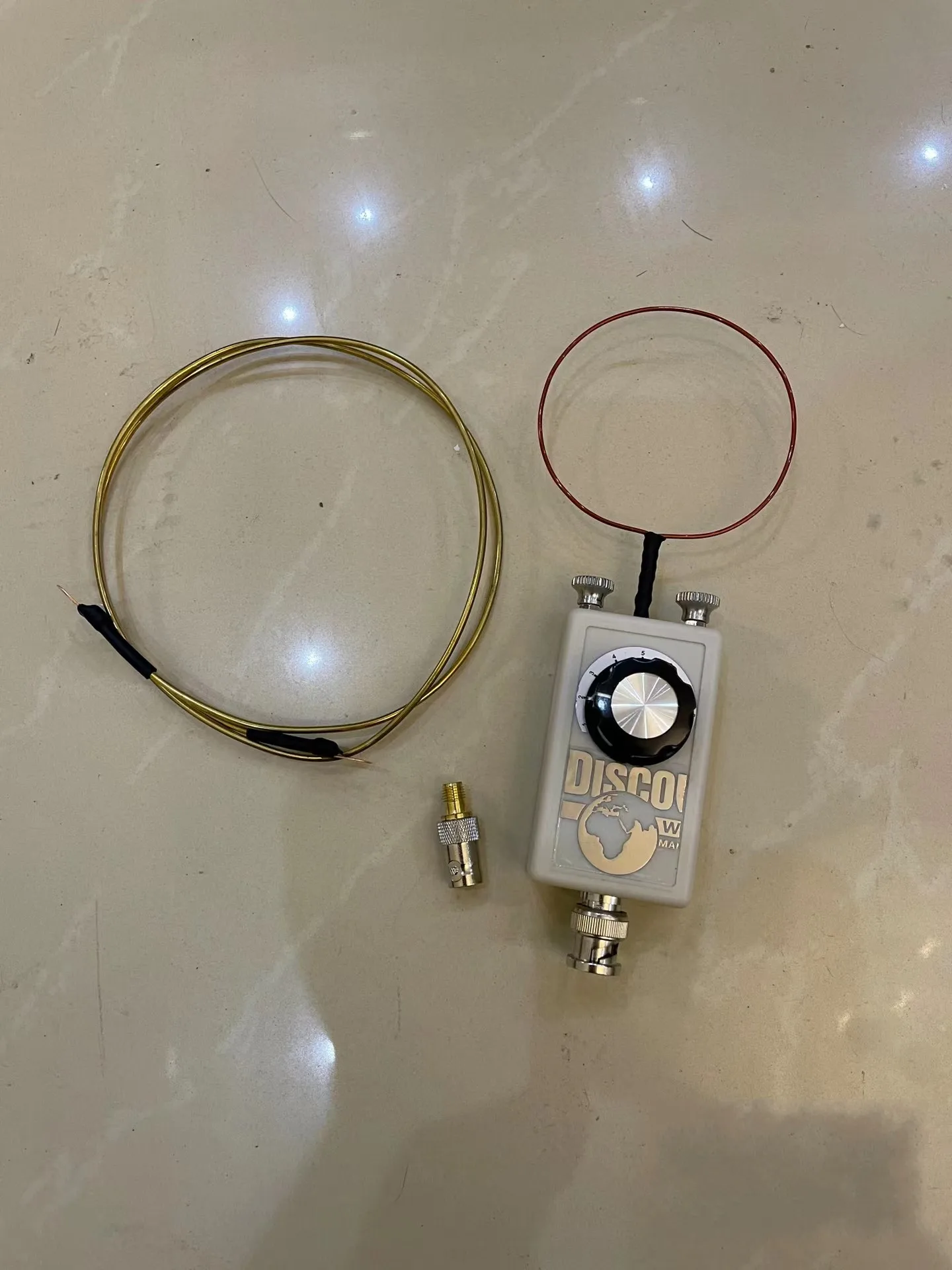 MINI-25 Magnetic Loop Antenna 14MHz-50MHz HF Antenna for Shortwave Radio Walkie Talkie Compatible with  SV2CZF RX only
