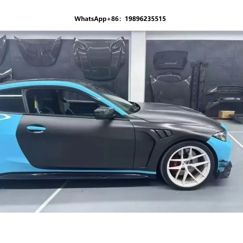 High Quality Carbon Fiber Door Side Car Fenders for  M4 G82 Left and Right Body Kit