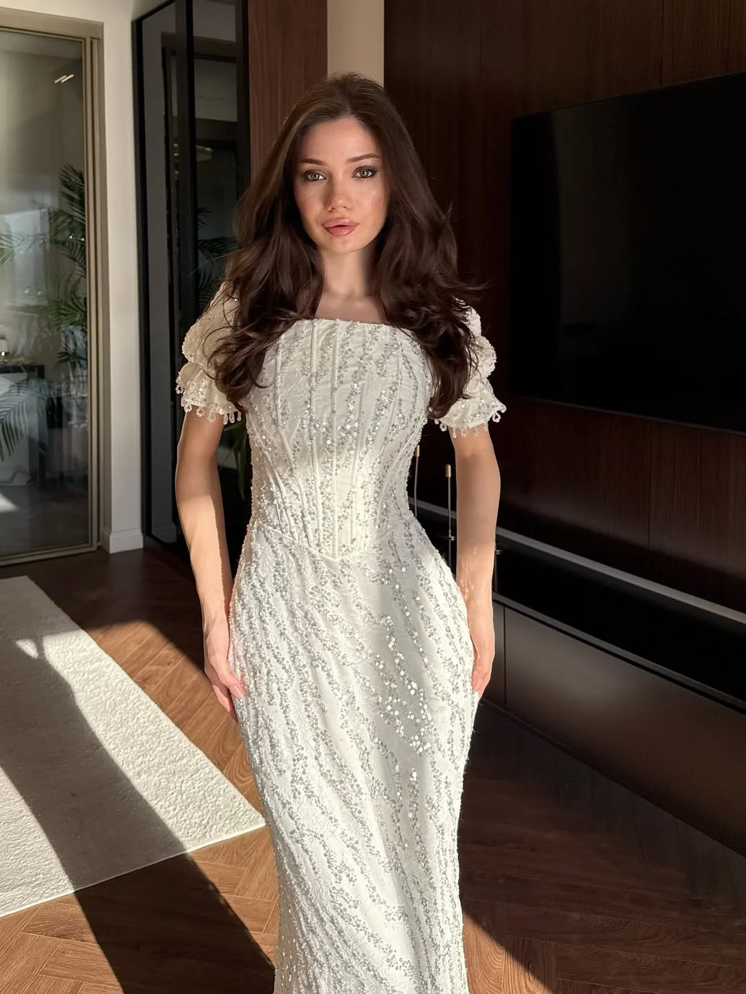 

Aenyrst Customized Evening Dresses Woman Elegant Boat Neck Formal Occasion White Shiny Dresses 2025فساتين سهرة